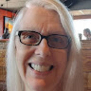 Meet your Posher, Evelyn